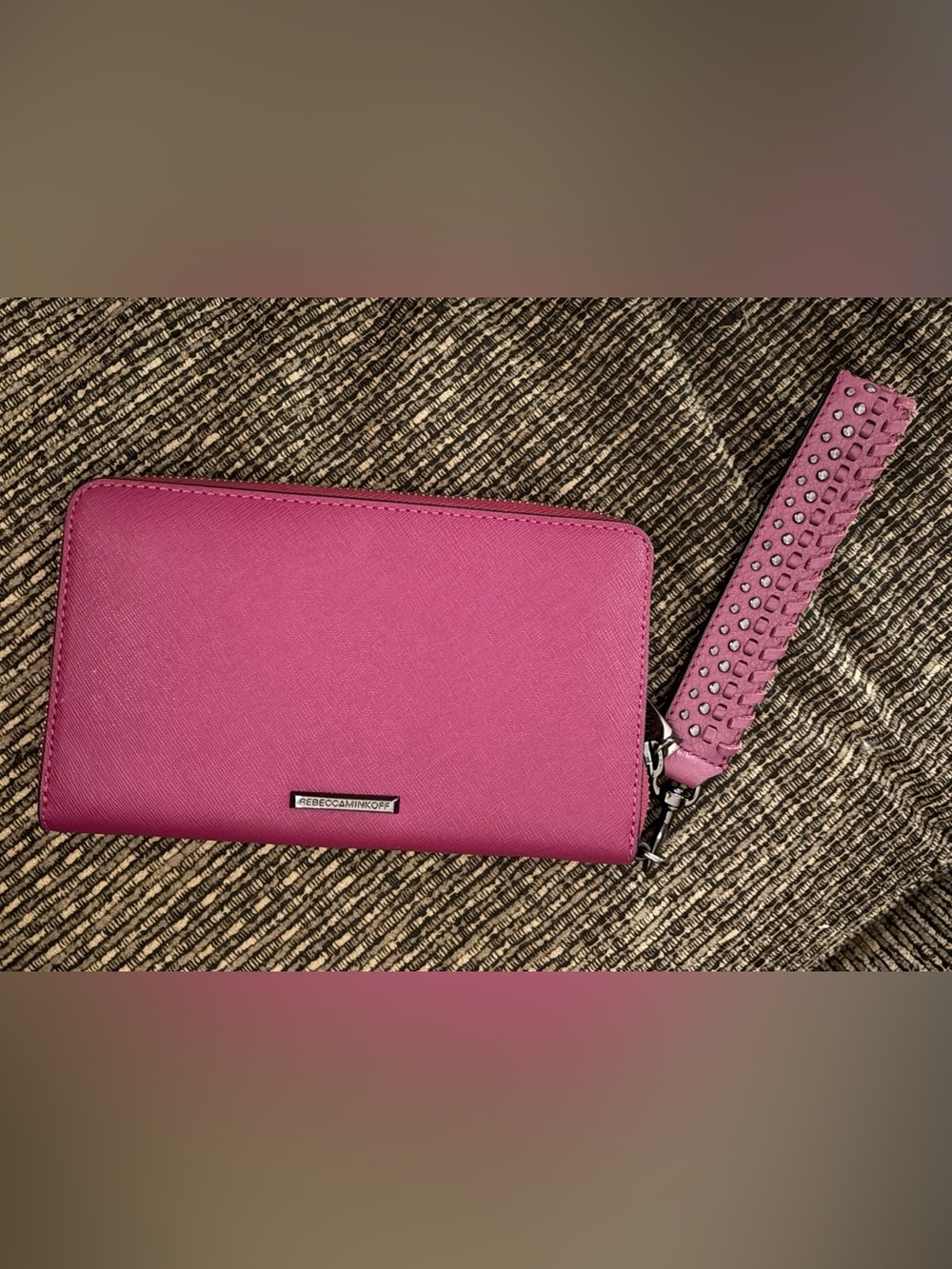 Rebecca Minkoff Fuchsia Pink Zip-Around Wristlet Wallet - Picture 7 of 8